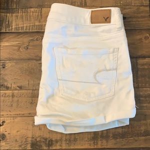 White American Eagle denim shorts